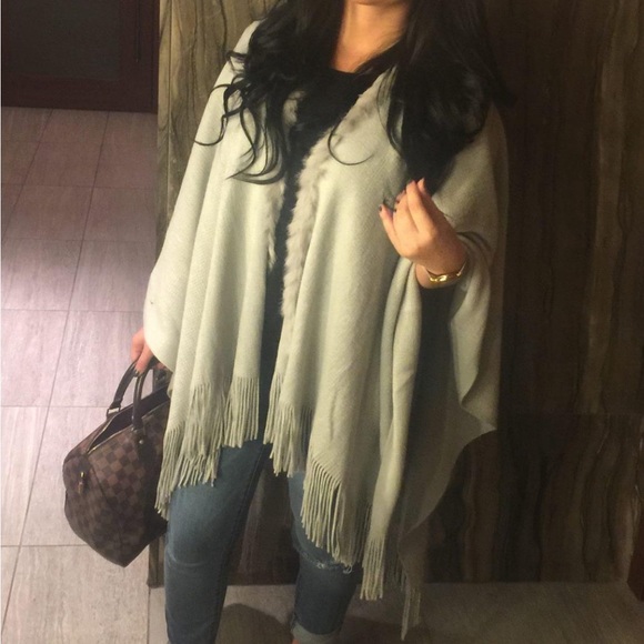 Grey Oversized Sweater - Picture 3 of 5